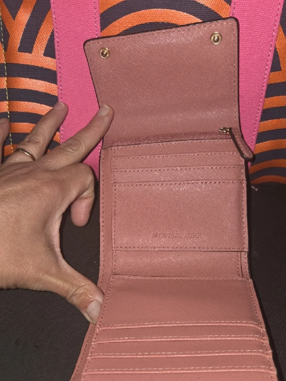 Michael Kors Dusty Rose Saffiano Leather Compact Wallet with Gold Logo - Picture 4 of 13